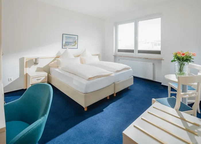 Отель Am Denkmal *